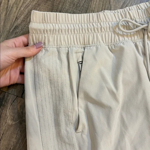 Athleta Avenue Wide Leg Crop Pant Cream, Size 12 Abalone - Picture 4 of 7